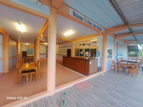 Peace Lanta Mansion Hotel in Sala Dan