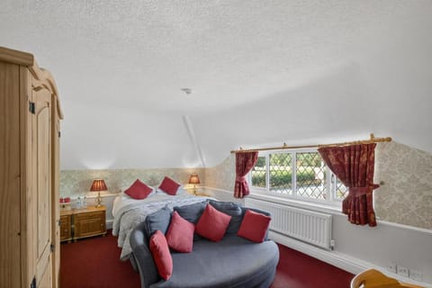 Greyhound Country Inn Bed and Breakfast in East Devon District