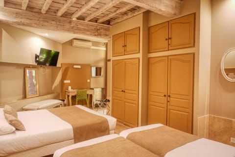 Hotel Boquier Hotel in Avignon