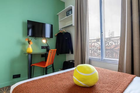 Hotel Olympic by Patrick Hayat Hotel in Paris