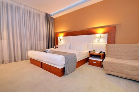 Hotel Porto In Hotel in Kotor