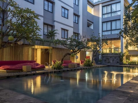 Hotel Dafam Savvoya Seminyak Resort in Kuta