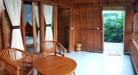 Mango Tree Inn Bed and Breakfast in Bali