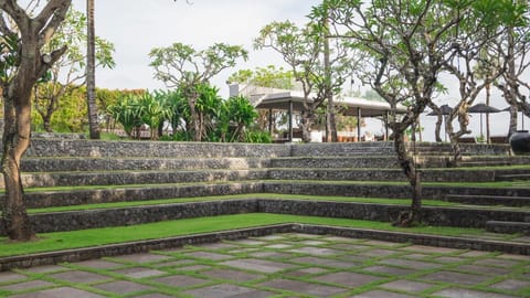 Arnalaya Beach House Villa in North Kuta