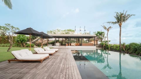 Arnalaya Beach House Villa in North Kuta