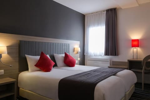 The Originals City, Hotel Marne-la-Vallee Est, Meaux Hotel in Île-de-France