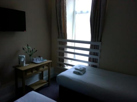 The Waverley Guest House Bed and Breakfast in Inverness