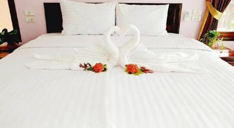 Lanta Cottage Bed and Breakfast in Sala Dan