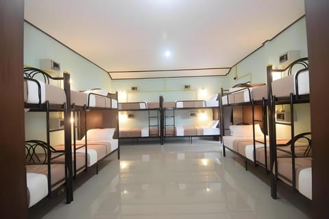 Lanta Long Beach Hostel Hostel in Sala Dan