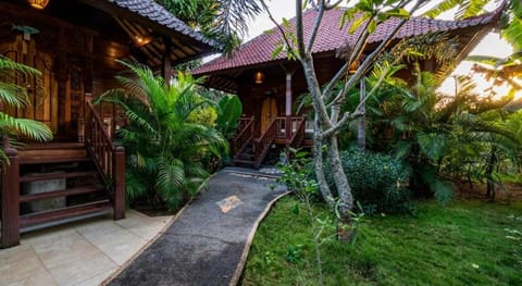 Warisan Villa By Reccoma Campground/ 
RV Resort in Nusapenida