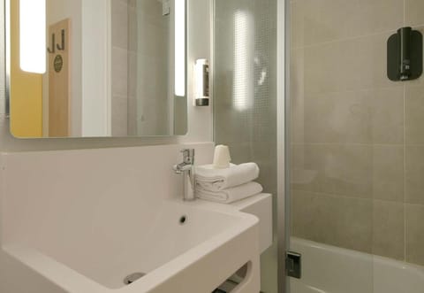 B&B HOTEL Le Mans Nord 1 Hotel in Centre-Val de Loire