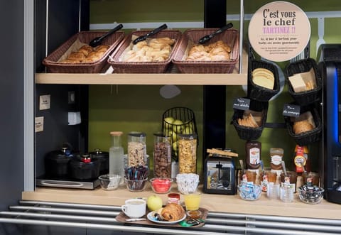 B&B Hôtel Saint-Michel sur Orge Hotel in Île-de-France