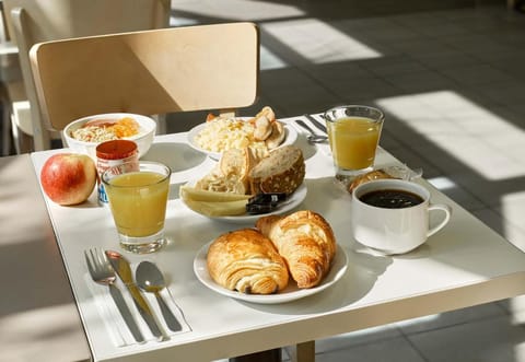 B&B Hôtel ORLY RUNGIS Aéroport Hotel in Chevilly Larue