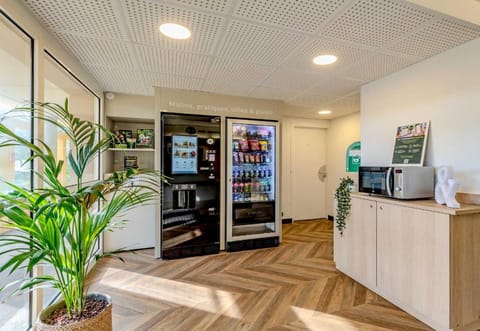 B&B HOTEL Brest Kergaradec Aeroport Hotel in Brest