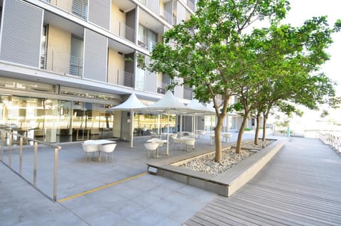 410 Harbour Bridge Apartment in Cape Town