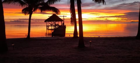 Maya Beach Hotel Hotel in Stann Creek District