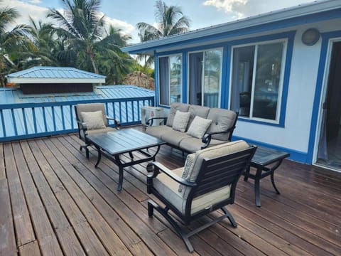 Maya Beach Hotel Hotel in Stann Creek District