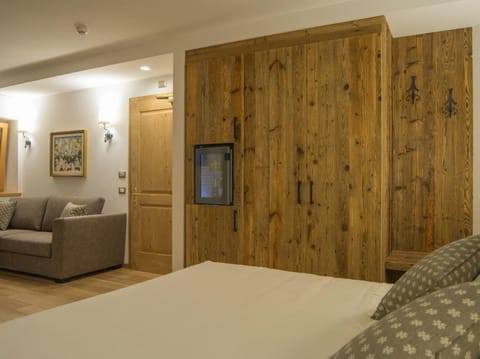 Hotel Garnì Caminetto Hotel in Madonna di Campiglio