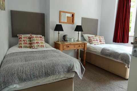 Avonlea Guest House Bed and Breakfast in Banbury