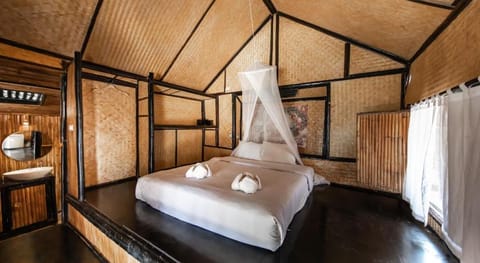 Eco Lanta Hideaway Beach Resort Resort in Sala Dan