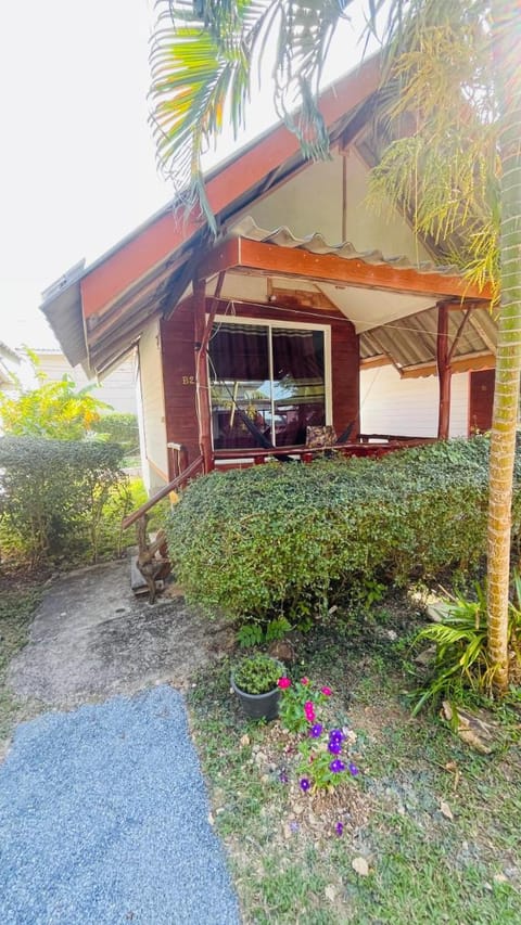 New Klong Khong Garden Resort in Sala Dan