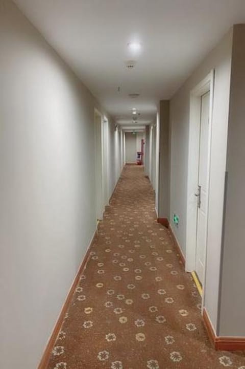 Home Inn Neo Tianjin Zhongshan Road North Station Overpass Hotel in Tianjin