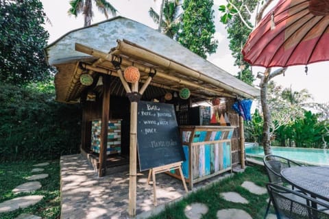 Bersila La Maison Du Bonheur Villa in Payangan