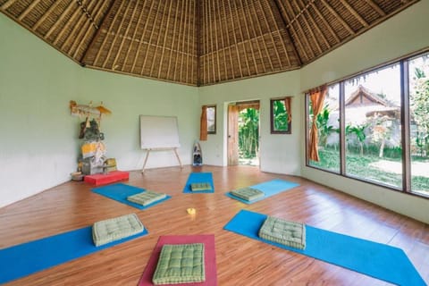 Bersila La Maison Du Bonheur Villa in Payangan