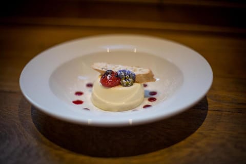 The Angel at Burford Inn in West Oxfordshire District