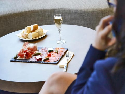 Kyriad Troyes Centre Hotel in Troyes