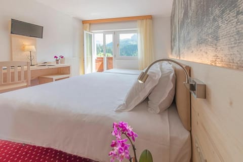 Hotel Sorapiss Hotel in Trentino-South Tyrol