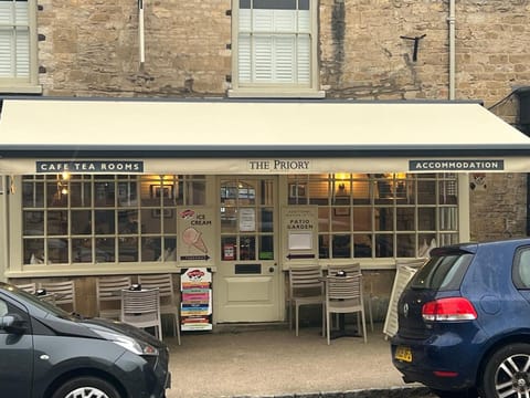 Priory Tearooms Burford with Rooms Bed and Breakfast in West Oxfordshire District