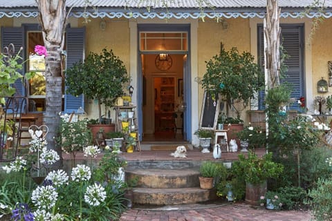 Yellow Aloe Bed and Breakfast in Western Cape