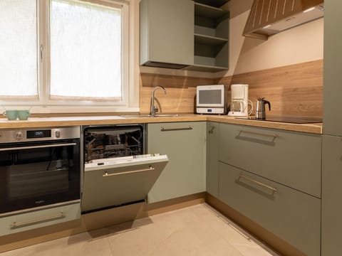 Idyllic cottage next to the beautiful Lake Idro Villa in Idro