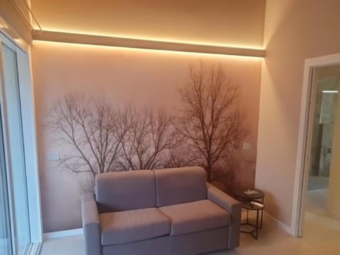 Idyllic cottage next to the beautiful Lake Idro Villa in Idro