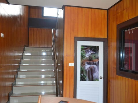 Phu Tubkaek View House Hotel in Krabi Changwat