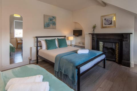 147 The Residence - 5 Bedrooms - Free Parking - Belfast Vacation rental in Belfast