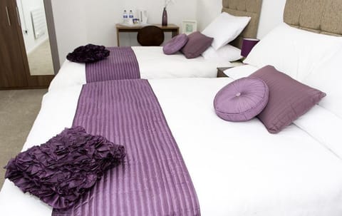 Parkview Residence Hotel in Salford