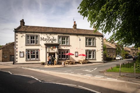 Maypole Inn Bed and Breakfast in Ribble Valley District