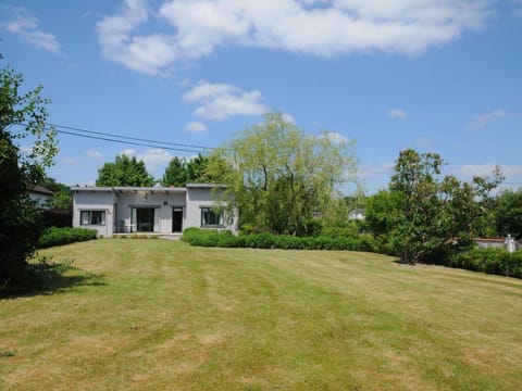 Holiday Home in Noiseux with Private Hot Tub Vacation rental in Wallonia, Belgium