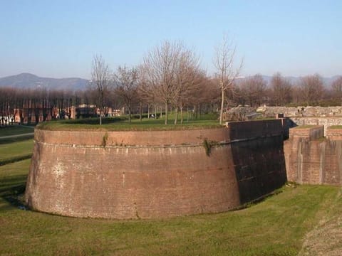 Villa Sunrise Bed and Breakfast in Lucca