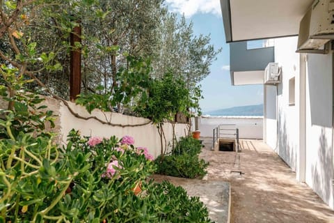 Vila Pasqyra Apartment hotel in Corfu, Greece