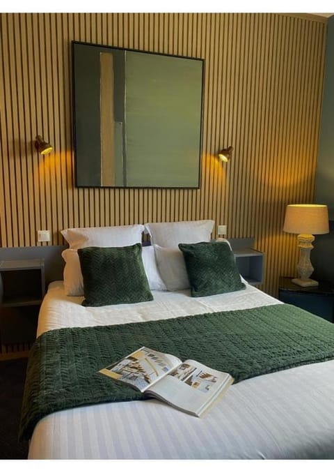 Hôtel des Pins Hotel in Jullouville