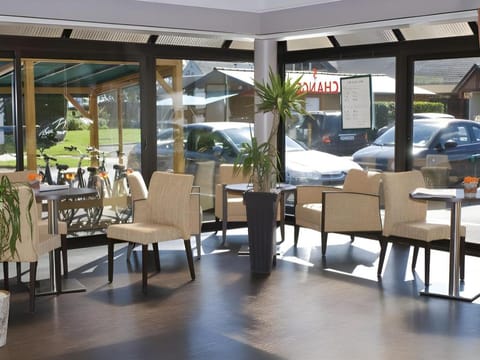 Hotel Vert Hotel in Centre-Val de Loire