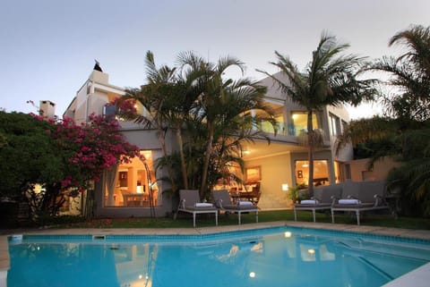 Ocean Watch Guest House Bed and Breakfast in Plettenberg Bay