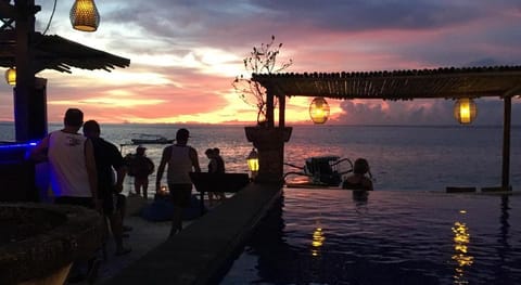 Linda Beach Hotel Campground/ 
RV Resort in Nusapenida