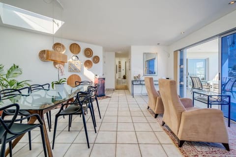 Camps Bay Terrace Penthouse Apartment in Camps Bay