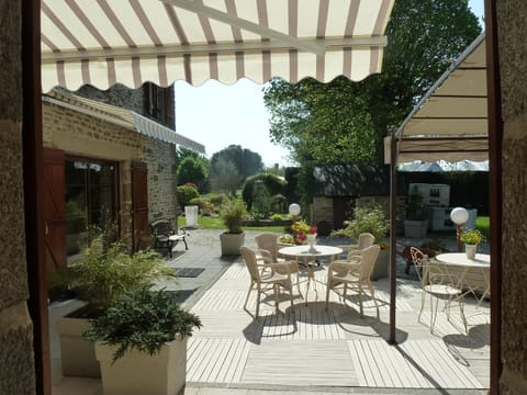 Les Bruyères du Mont Bed and Breakfast in Brittany