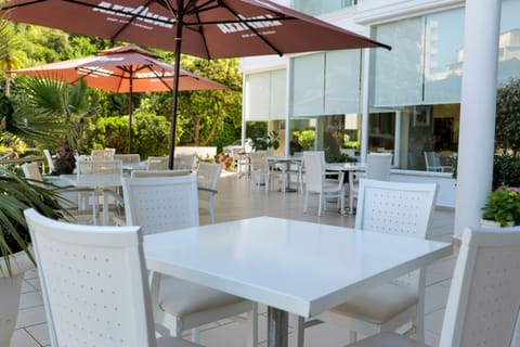 Hotel Oasis Hotel in Sarandë