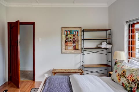 Beautiful Abalone Bed and Breakfast in Hermanus